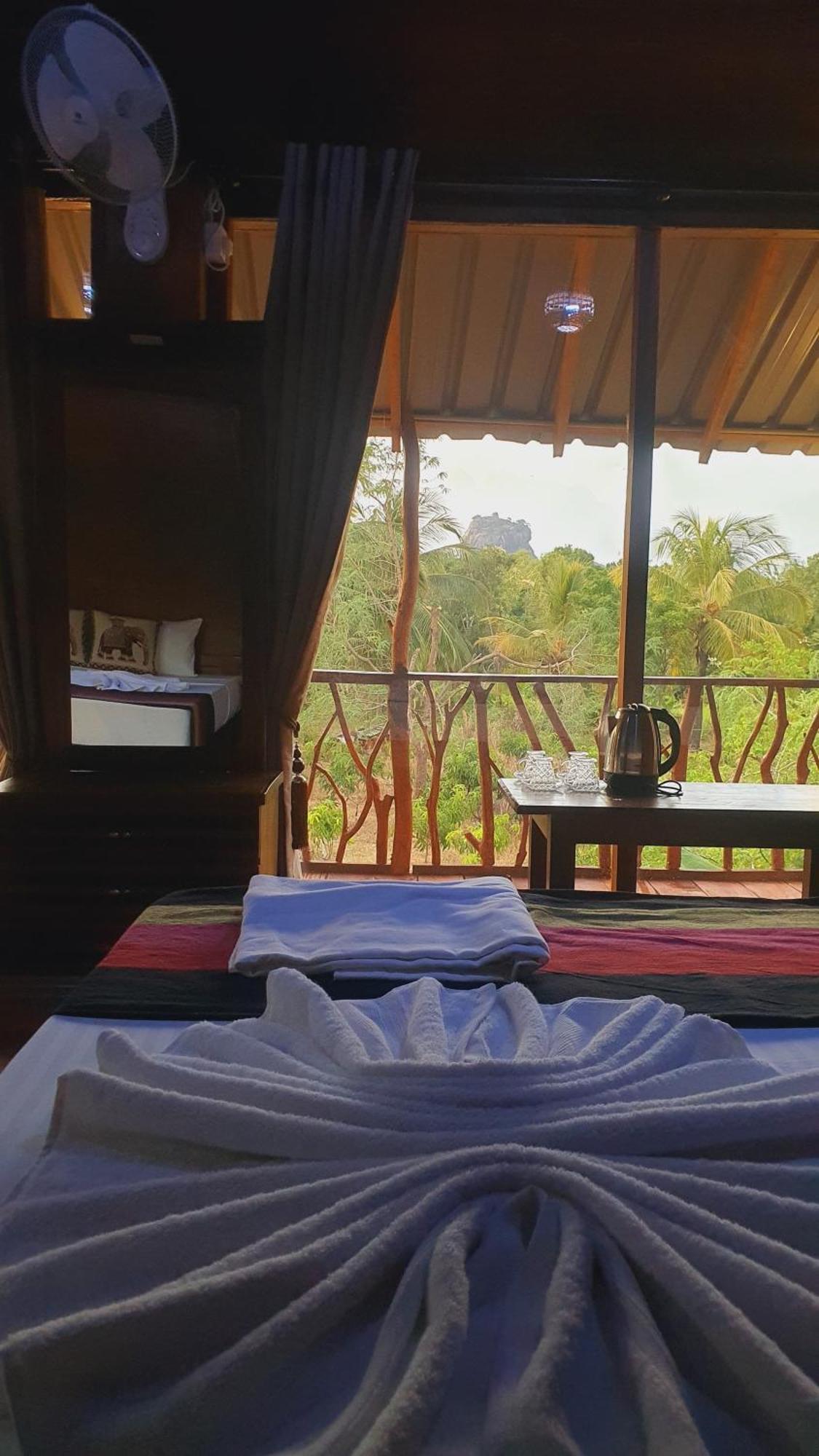 Sigiriya Rock View Tree House Exterior foto